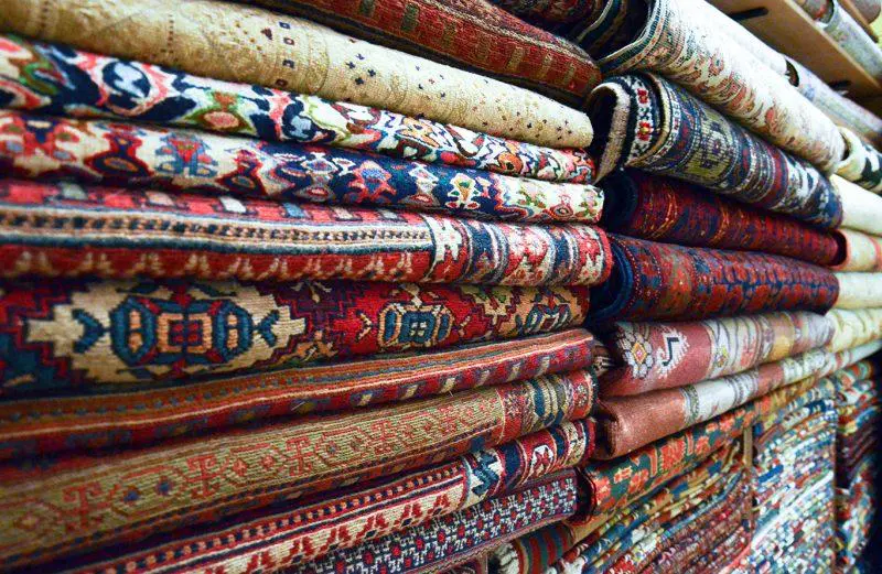 classic-turkish-carpets-from-ethnicon-and-dhoku