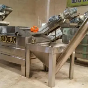 Olive Oil Extraction Olive Press Al-Sadoun Top Quality 1 to 5 Ton per Hour