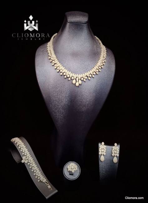 Cliomora jewelry set stylish moder