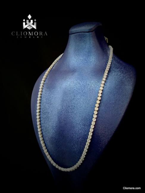 Elegant necklace glorious cliomora