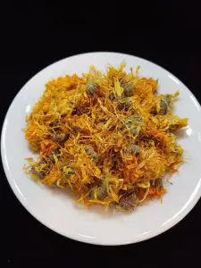 آذريون شاي أعشاب مغذية طبيعية مجففة عبوات 50 جرام