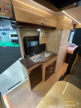 2022 مرسيدس بنز ترافيل كامبر فان متنقل B تحويل RV