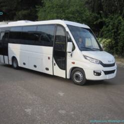 Iveco Daily Commuter Bus Hintertür Niederflur, hergestellt in der Türkei, neu 2021