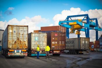 starting an import export company in kenya