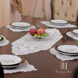 Configuração de mesa completa da marca rosalindahome: corredor de mesa e jogos americanos 6,8,12 - guardanapos de renda versáteis para cômodas e mesas de jantar - decoração elegante de mesa de jantar