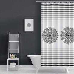 ستارة حمام مخططة باللون الأسود - ستارة حمام مقاس 70.87 × 78.74 بوصة (180 × 200 سم)