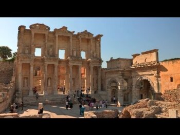 Scopri le meraviglie di Efeso, in Turchia: osservale attraverso gli occhi di Rick Steves.