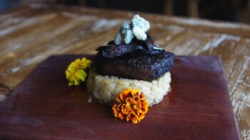 discover the perfect beer and food pairings at hop farm brewing!